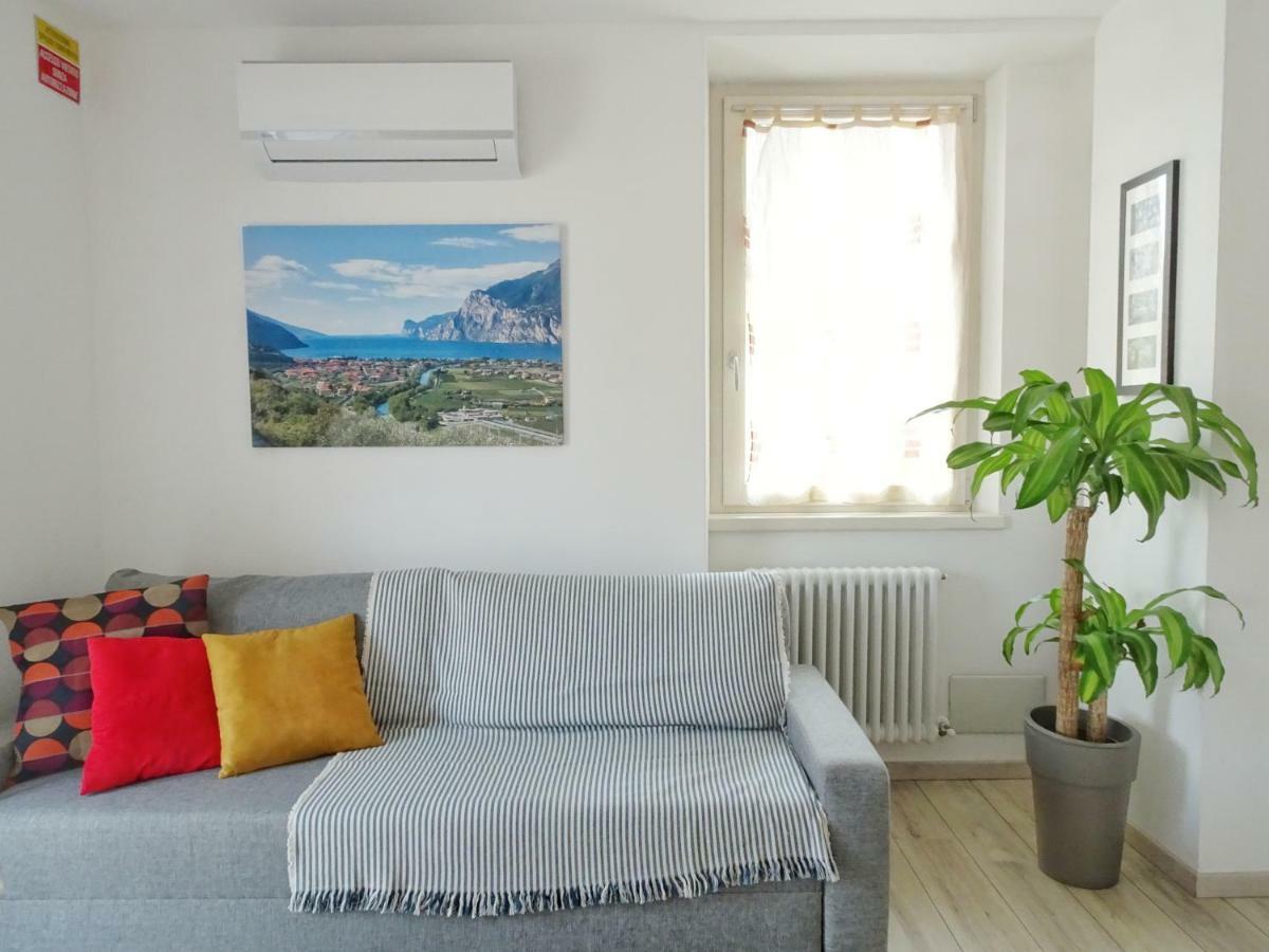 Ferienwohnung Antica Casa Alboletta Riva del Garda Exterior foto