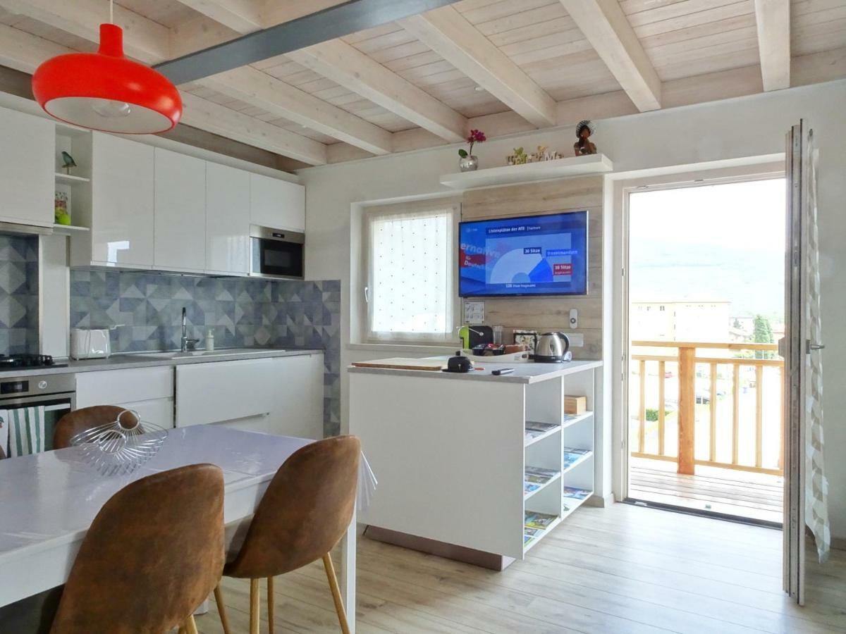 Ferienwohnung Antica Casa Alboletta Riva del Garda Exterior foto